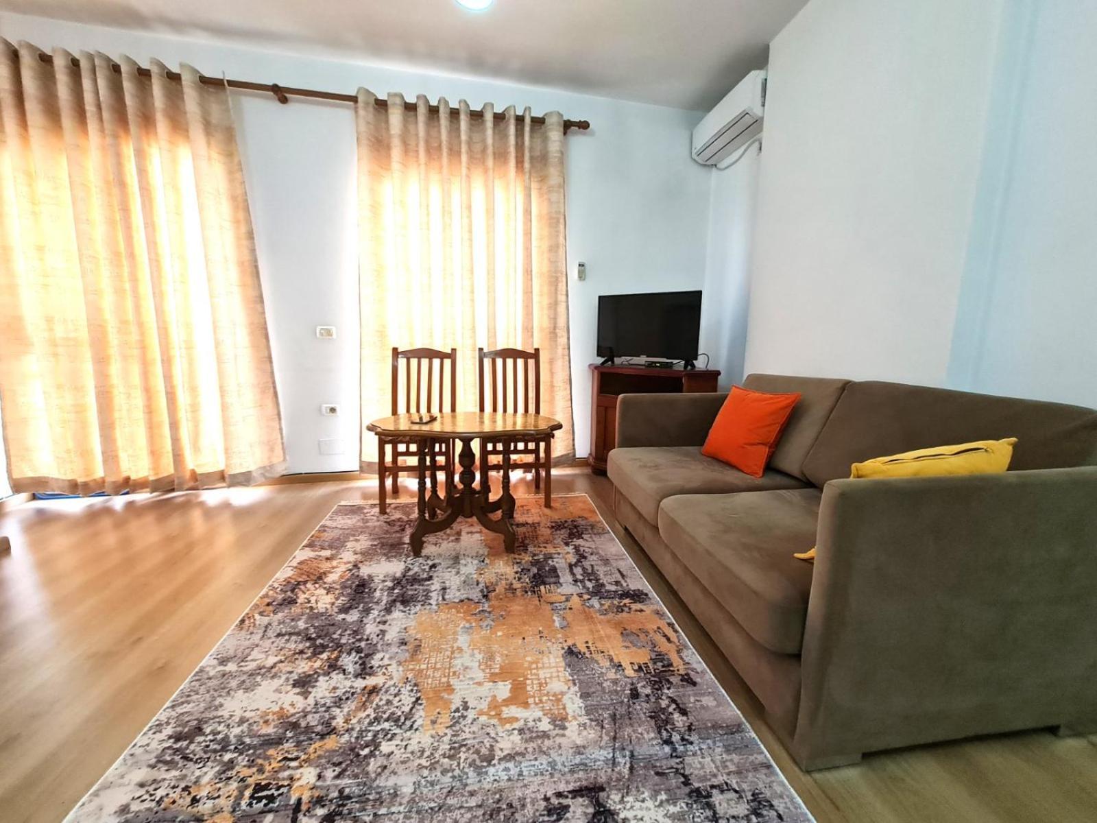 Apartament Property Albania 7 Tirana Extérieur photo